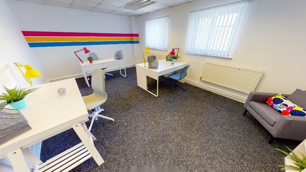 Serviced office to let in Planetary Road, Willenhall WV13, £3,660 pa