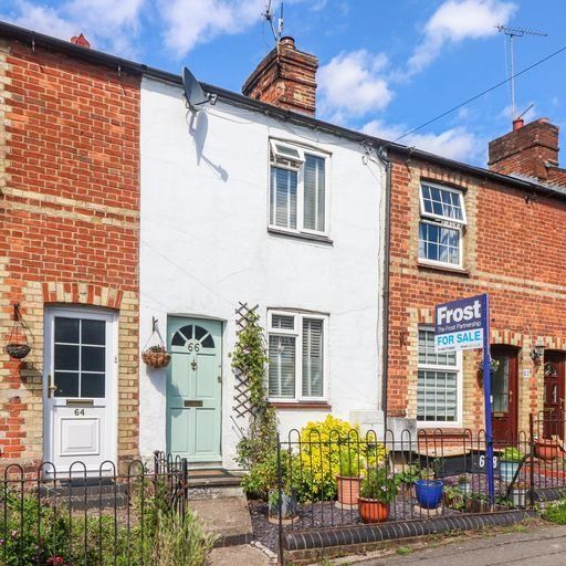 2 bed terraced house for sale in Upper George Street, Chesham HP5, £350,000