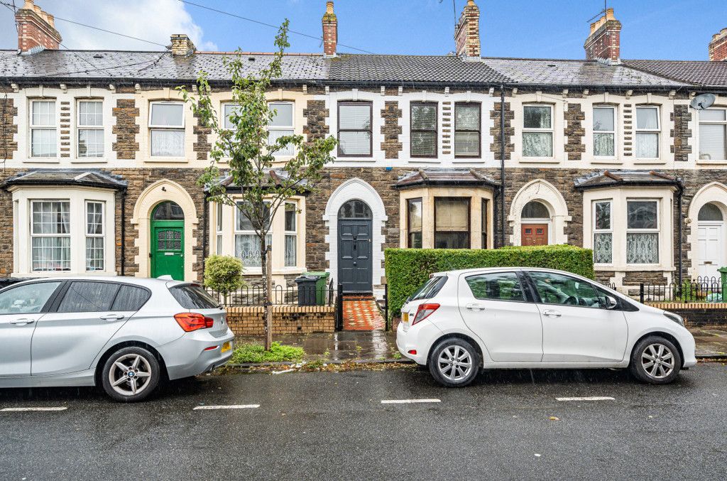3 bed terraced house for sale in Rawden Place, Cardiff CF11, £385,000