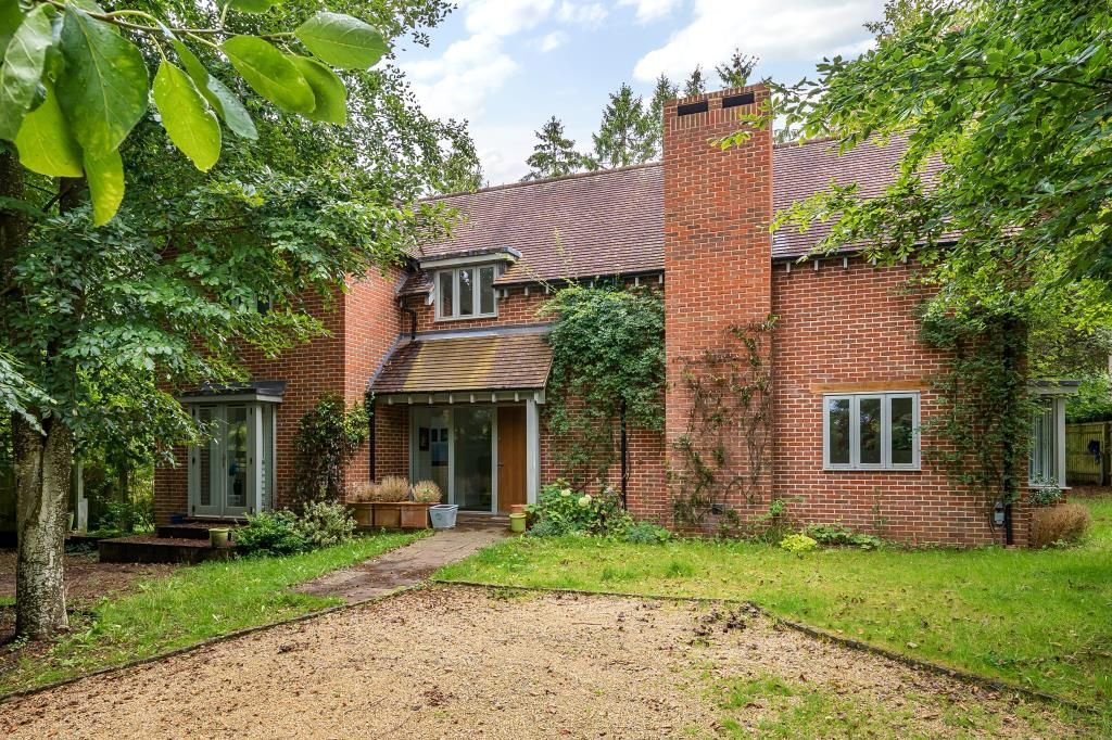 4 bed detached house to rent in Cumnor Hill, Oxfordshire OX2, £4,000 pcm