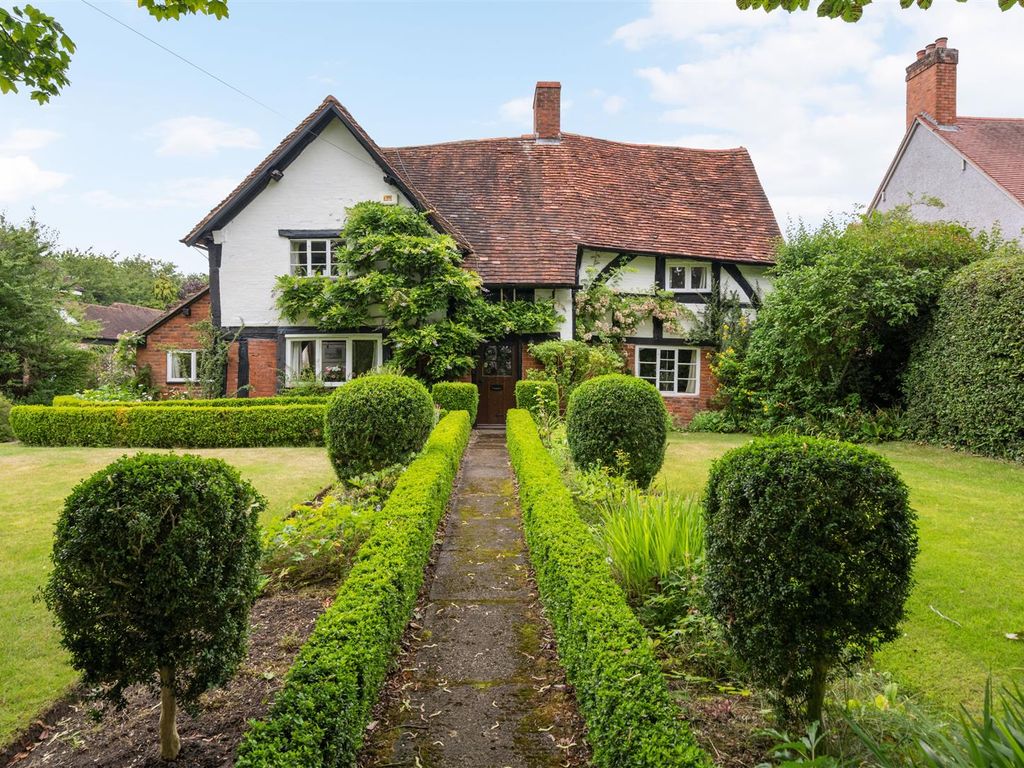 5 bed detached house for sale in Kenilworth Road, Knowle, Solihull B93, £1,150,000