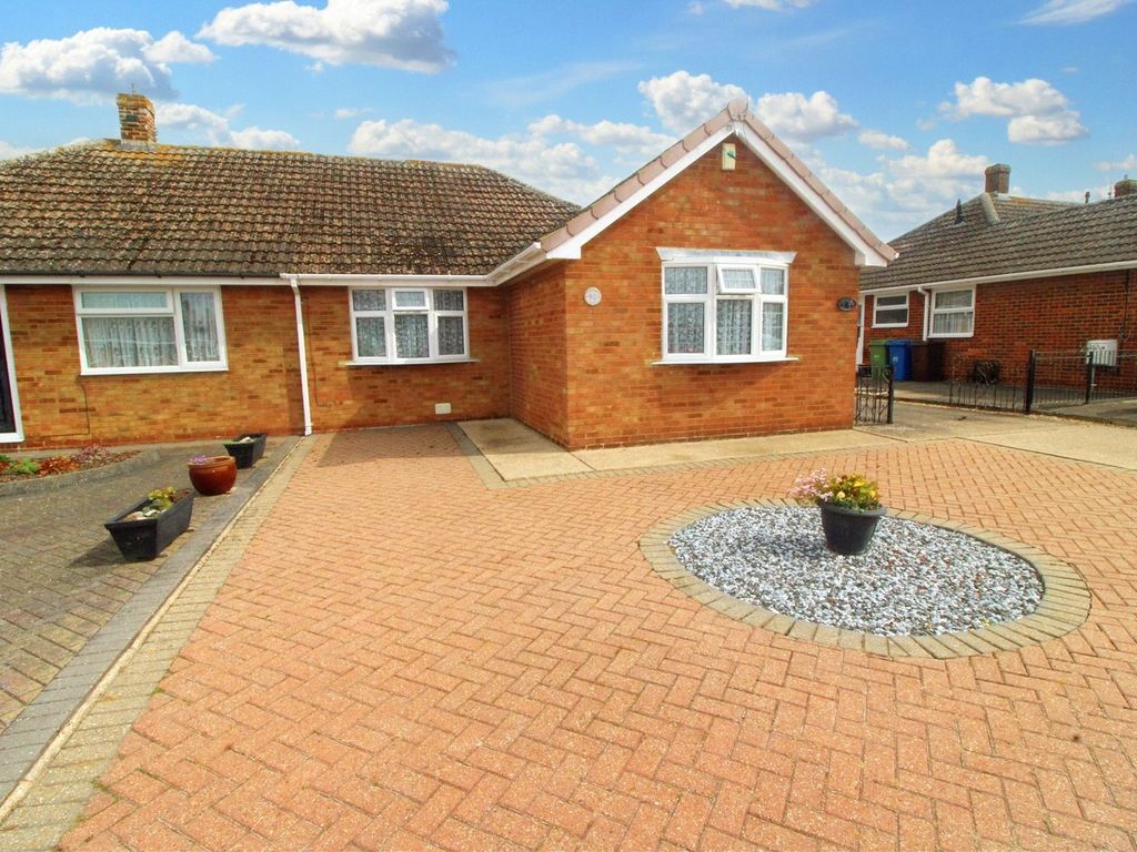 2 bed bungalow for sale in Foxley Road, Queenborough, Kent ME11, £255,000