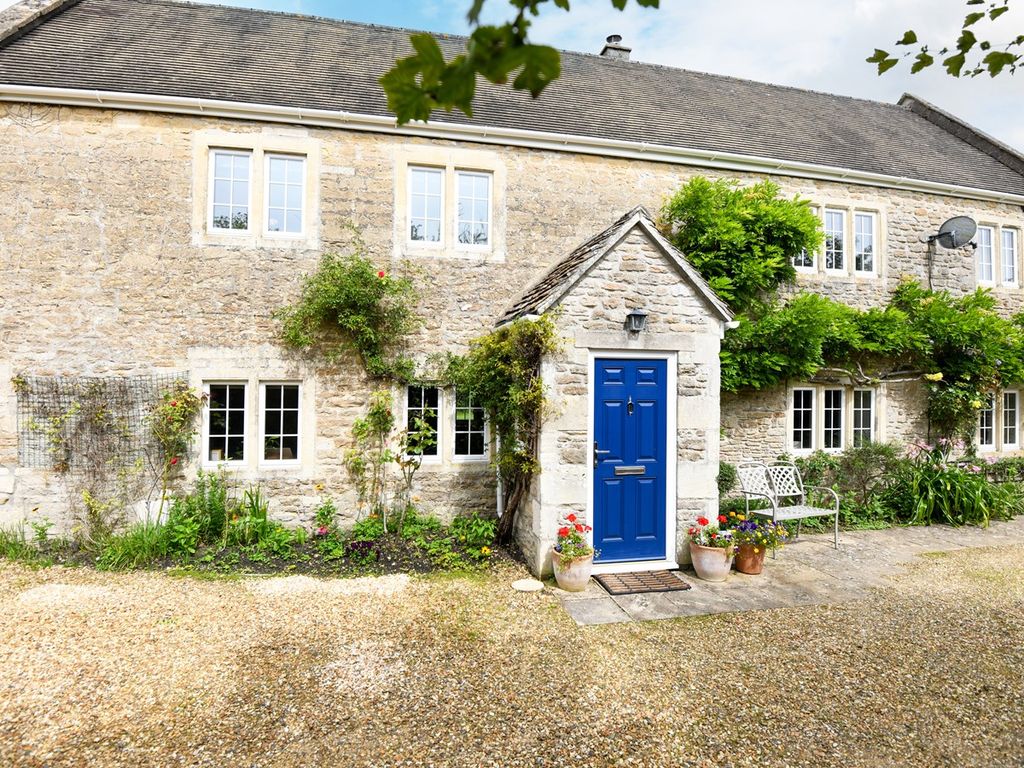 6 bed property for sale in Frome Road, Wingfield BA14, £950,000
