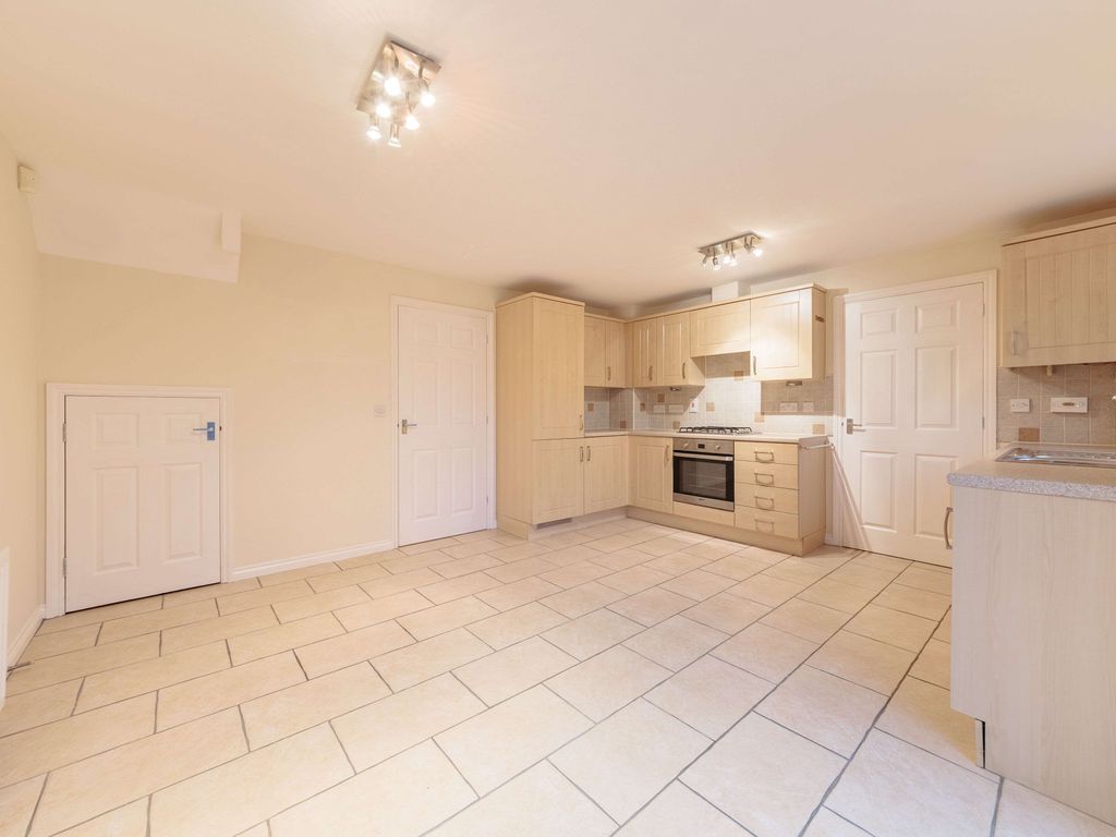 3 bed detached house for sale in Colossus Way, Bletchley, Milton Keynes MK3, £390,000