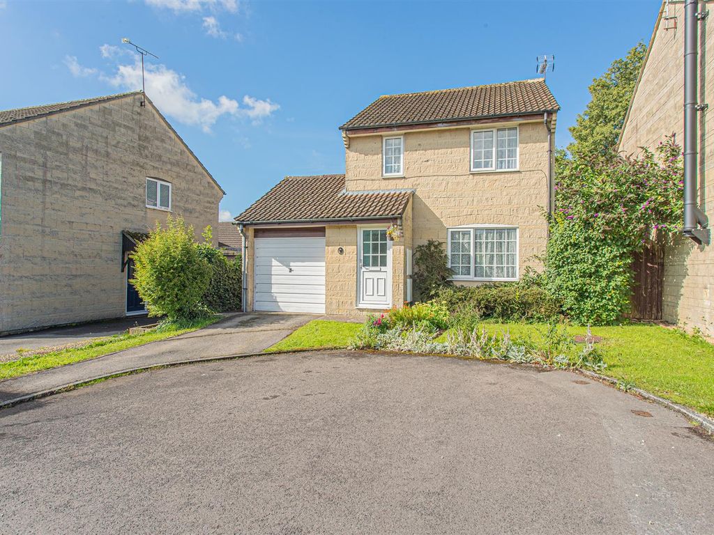 3 bed detached house for sale in Glebe Way, Corsham SN13, £350,000