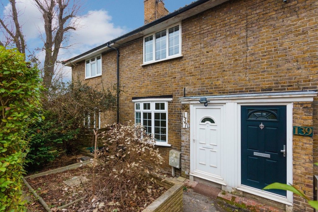 2 bed link-detached house to rent in Huntingfield Road, London SW15, £2,000 pcm