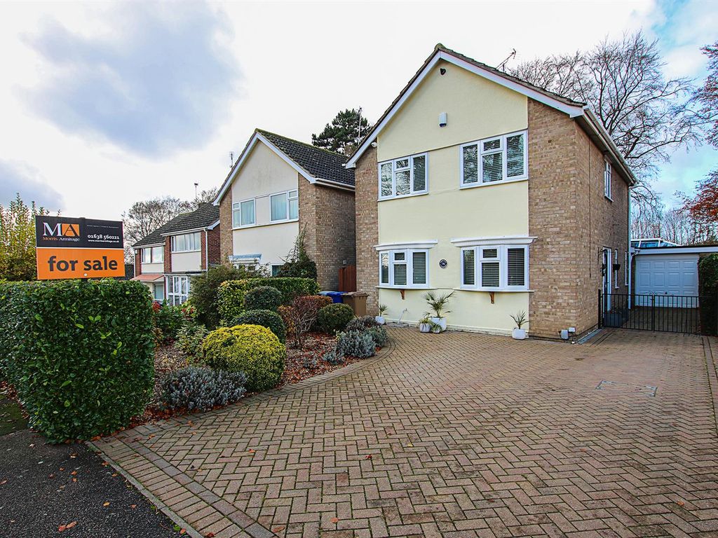 4 bed detached house for sale in Churchill Avenue, Newmarket CB8, £450,000