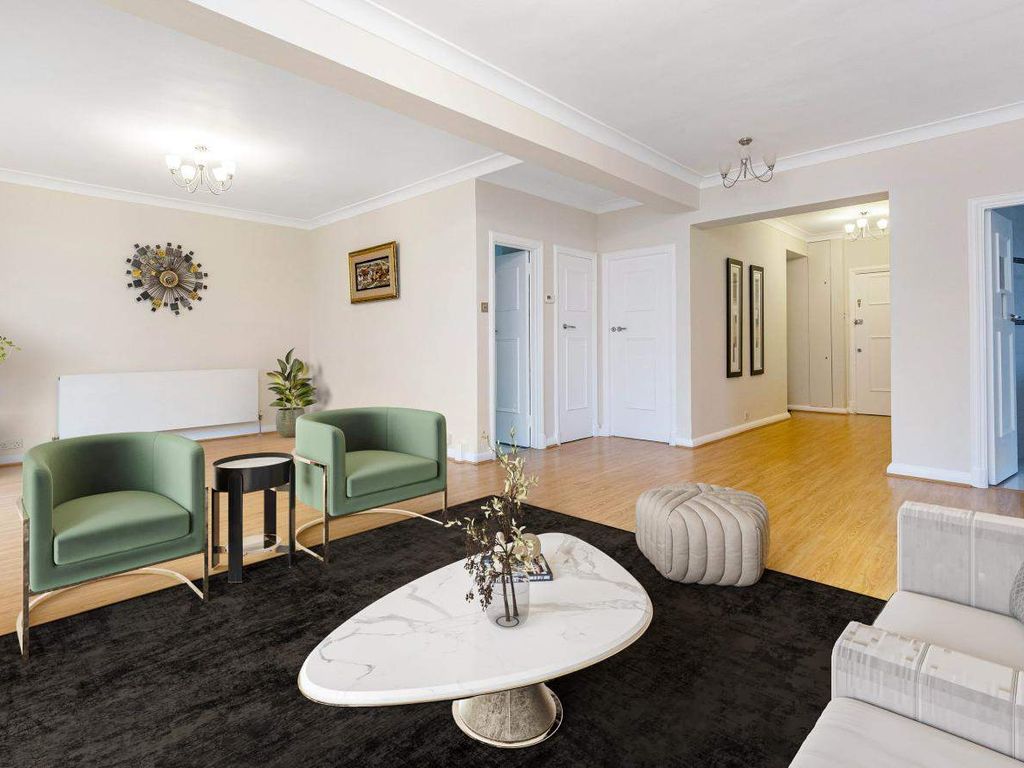 3 bed flat for sale in Gloucester Place, London NW1, £1,295,000