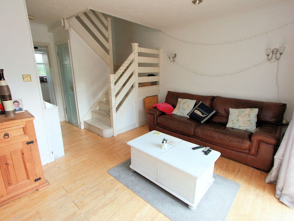 3 bed end terrace house for sale in Woodstock, Knebworth, Hertfordshire SG3, £385,000