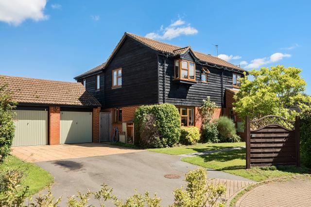 4 bed detached house for sale in Thame, Oxfordshire OX9, £600,000