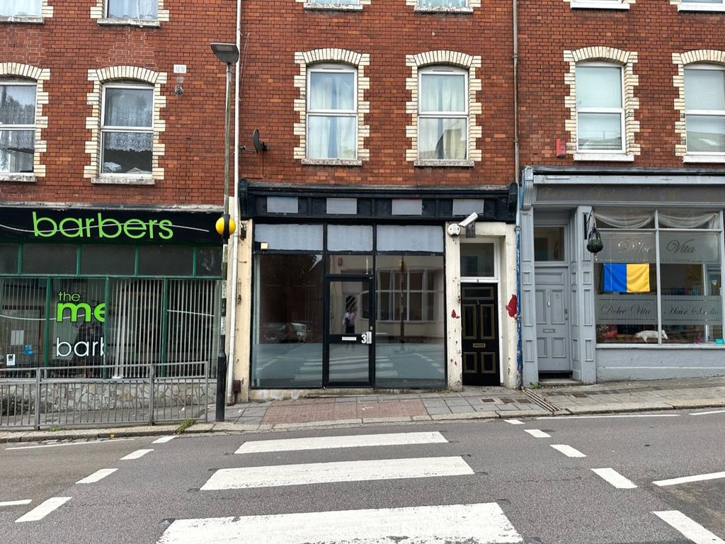 Office to let in Molesworth Road, Stoke, Plymouth PL1, £7,200 pa