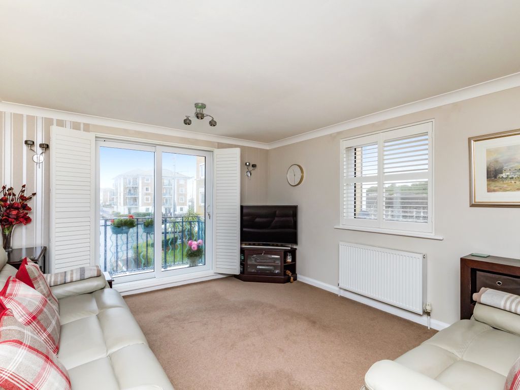 2 bed flat for sale in St Vincent's Court, Brighton Marina Village, Brighton BN2, £400,000