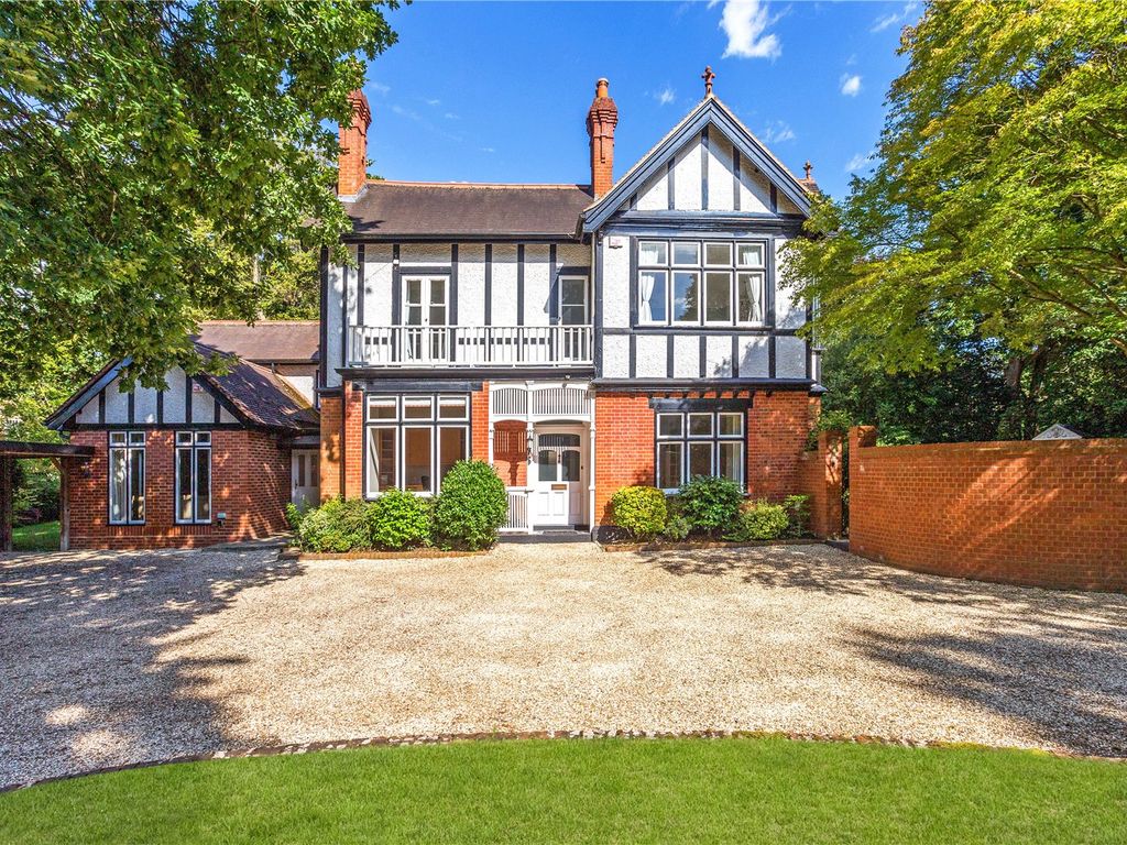 5 bed detached house for sale in Whynstones Road, Ascot, Berkshire SL5, £2,100,000