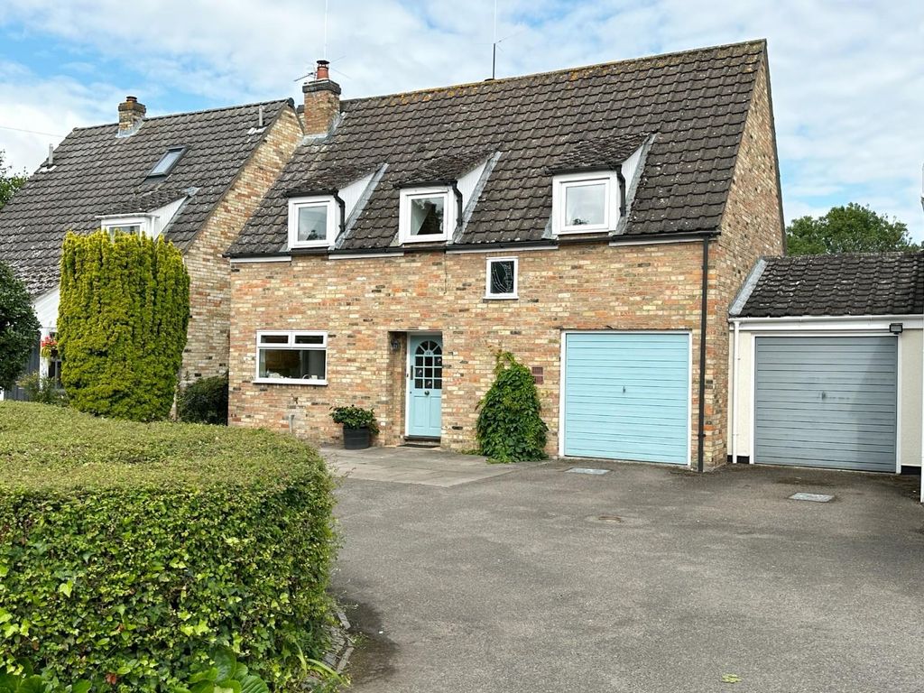 4 bed link-detached house for sale in High Street, Swaffham Prior, Cambridge CB25, £425,000