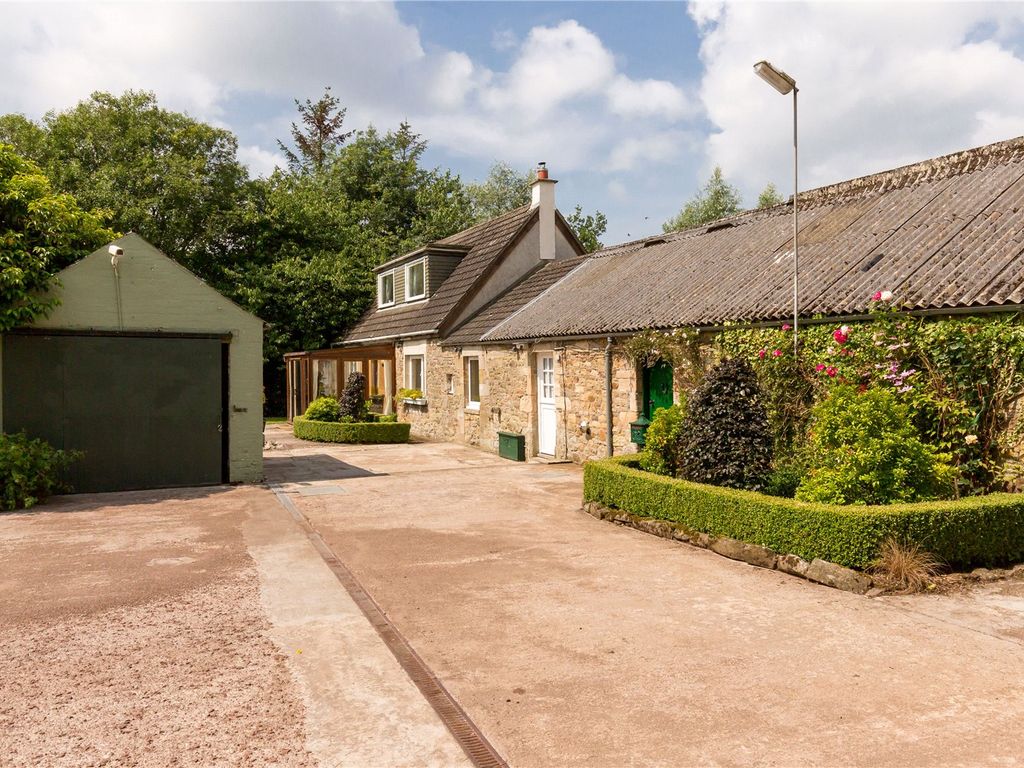 3 bed detached house for sale in Birkenhead Farm, Kilncadzow, Carluke, Lanarkshire ML8, £375,000