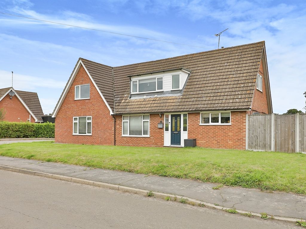 4 bed property for sale in Fairview Drive, Colkirk, Fakenham NR21, £400,000