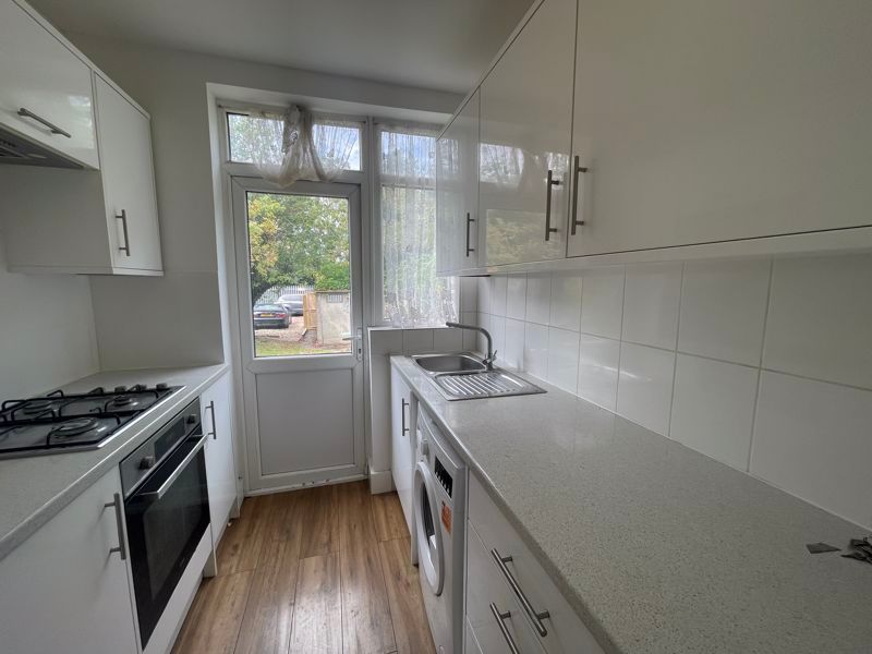 3 bed semi-detached house for sale in Watford Way, London NW4, £550,000