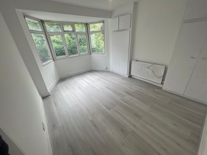 3 bed semi-detached house for sale in Watford Way, London NW4, £550,000