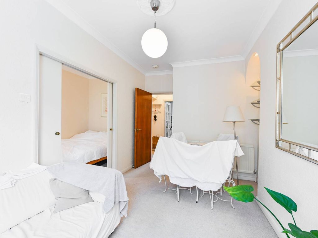 1 bed flat for sale in Denbigh Street, Pimlico, London SW1V, £350,000