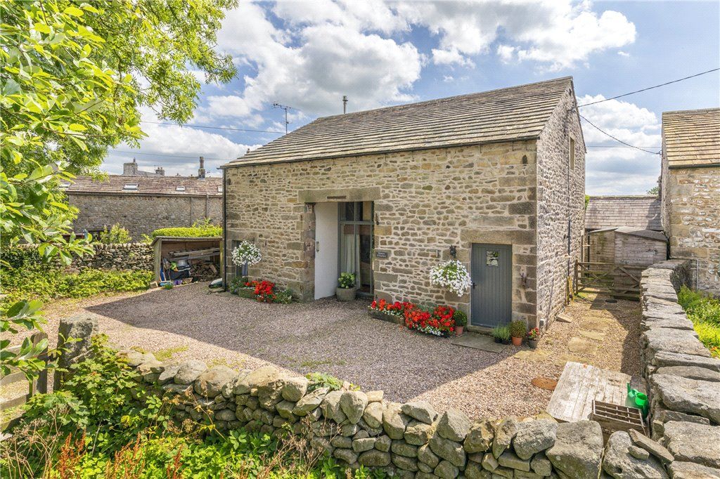 4 bed barn conversion for sale in Maison D'enchere, Back Green, Long Preston, Skipton BD23, £625,000