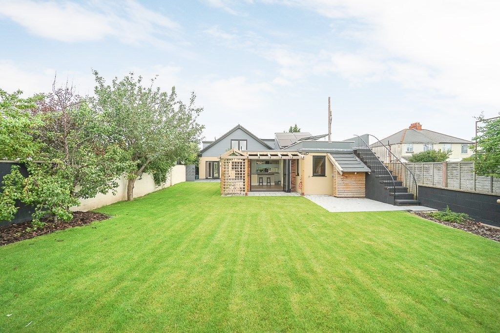 4 bed detached house for sale in Locking Road, Weston-Super-Mare BS22, £750,000