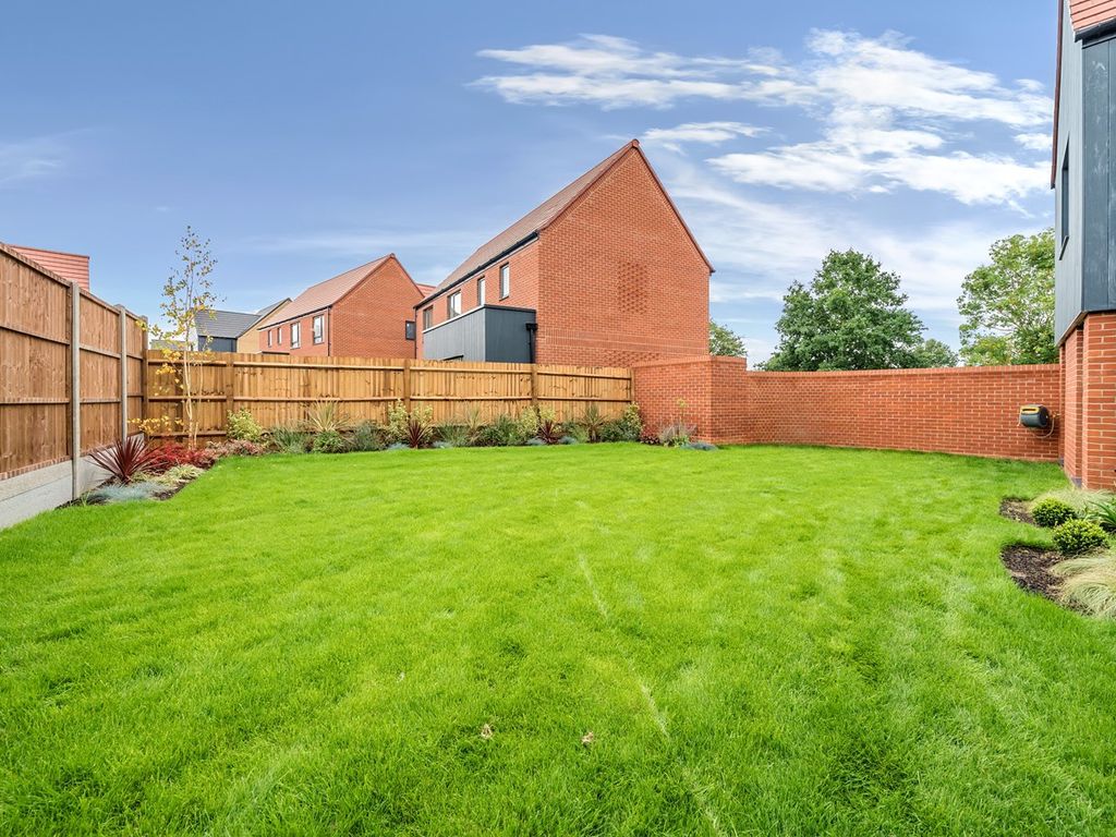 New home, 4 bed detached house for sale in Greenfield Road, Flitton MK45, £650,000
