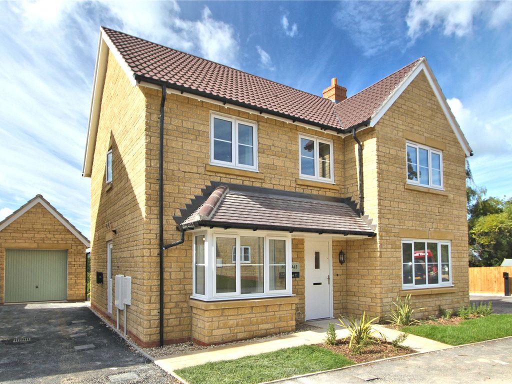 New home, 4 bed detached house for sale in Brookthorpe Park, Brookthorpe, Gloucester, Gloucestershire GL4, £579,000