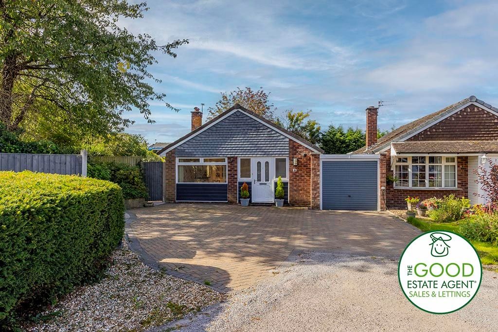 2 bed bungalow for sale in Moreton Drive, Handforth SK9, £395,000