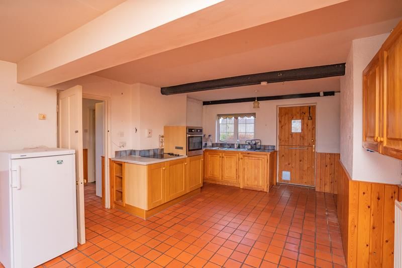 3 bed detached house for sale in Leafields, Ryall Lane, Ryall, Upton Upon Severn, Worcester, Worcestershire WR8, £675,000