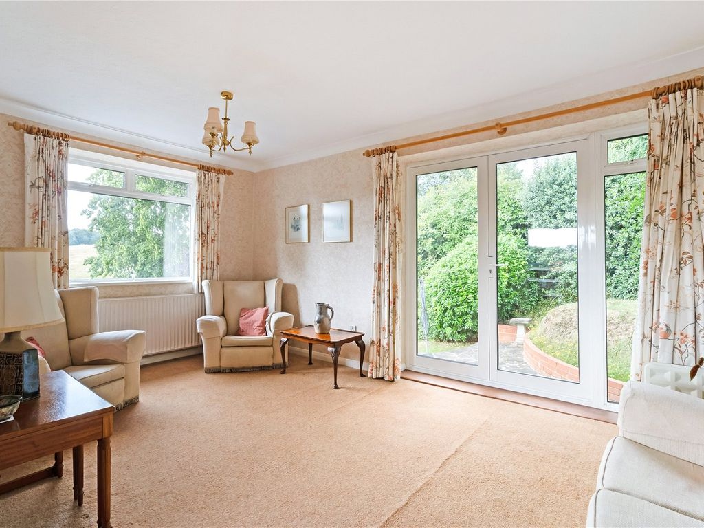 2 bed bungalow for sale in Cherry Drive, Forty Green, Beaconsfield, Buckinghamshire HP9, £875,000