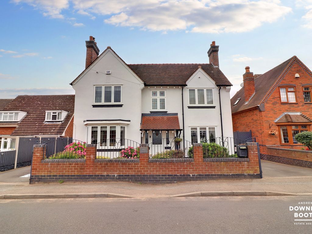 4 bed detached house for sale in Main Street, Stonnall, Walsall WS9, £765,000