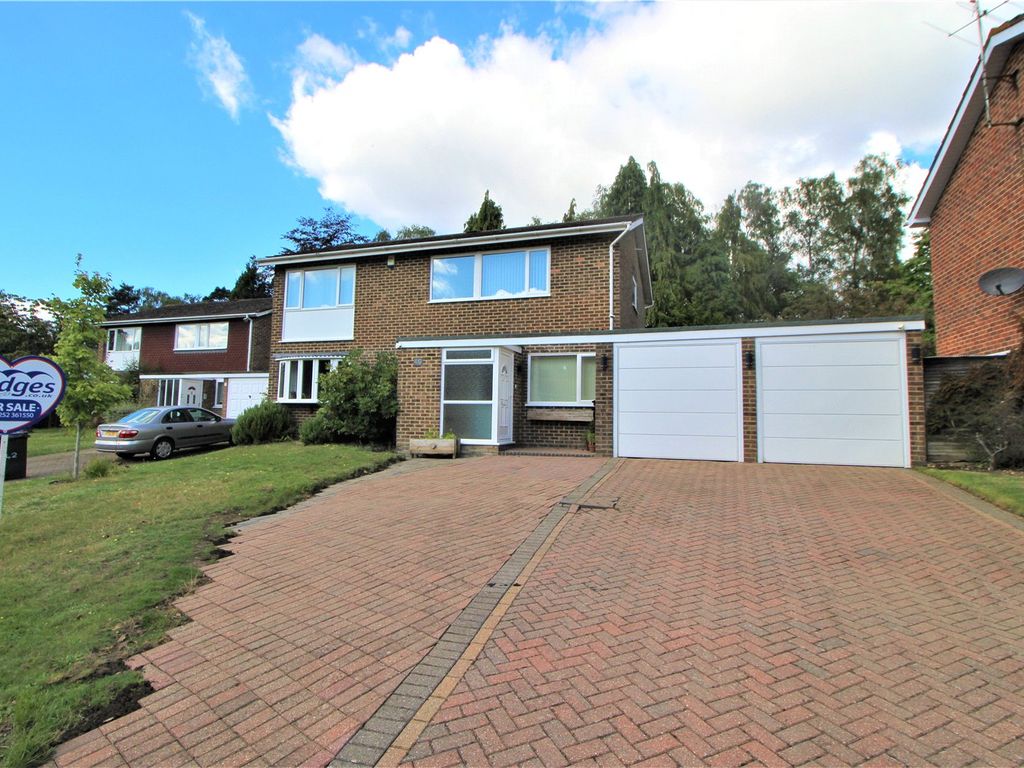 4 bed detached house for sale in Byron Avenue, Camberley, Surrey GU15, £700,000