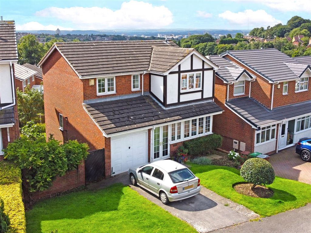 4 bed detached house for sale in Boynton Drive, Mapperley, Nottingham NG3, £370,000