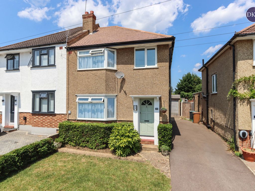 3 bed semi-detached house for sale in Hastings Way, Croxley Green, Rickmansworth WD3, £645,000