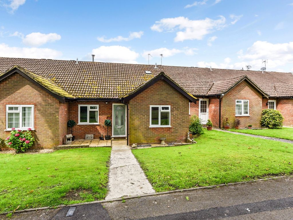 2 bed bungalow for sale in Lark Rise, Liphook, Hampshire GU30, £359,950