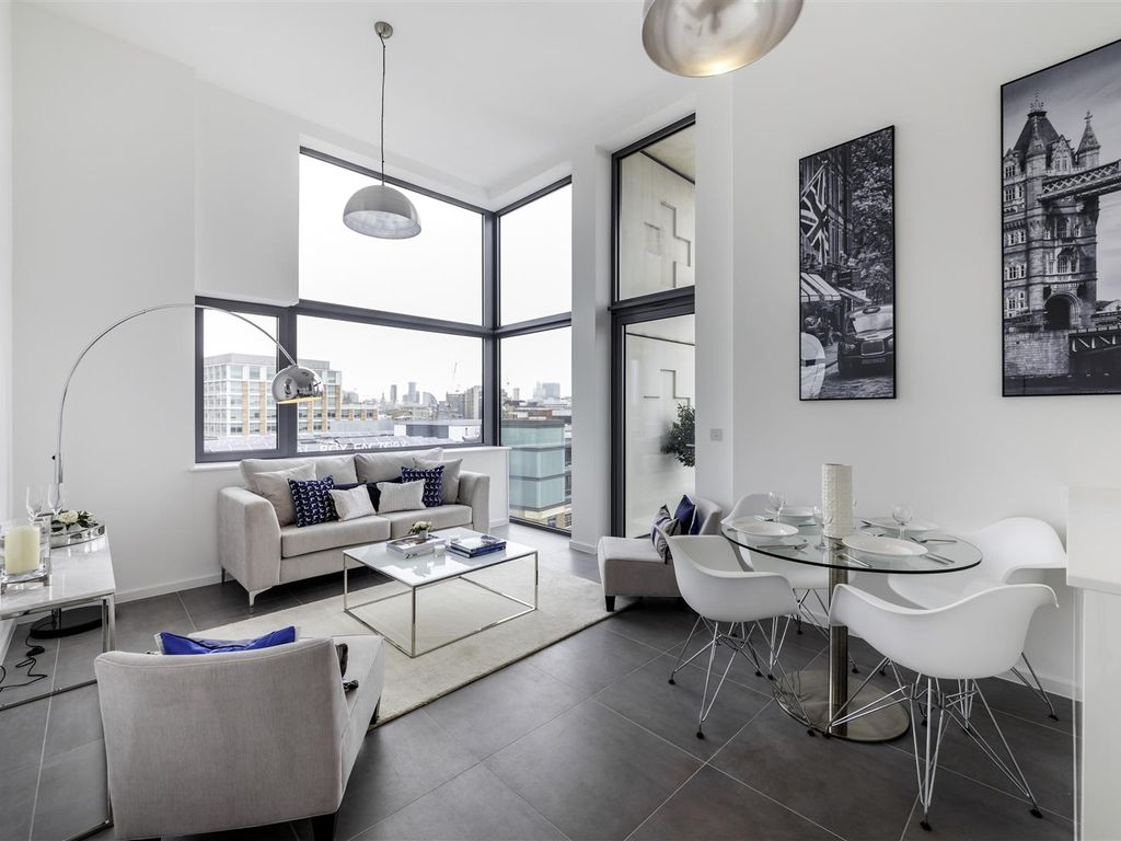 2 bed flat for sale in Rosler Building, Ewer Street, London Bridge, London SE1, £850,000