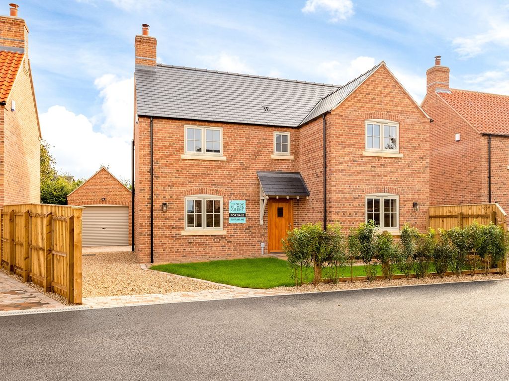 New home, 3 bed cottage for sale in Plot 3, Bramble Court, Cherry Willingham LN3, £445,000