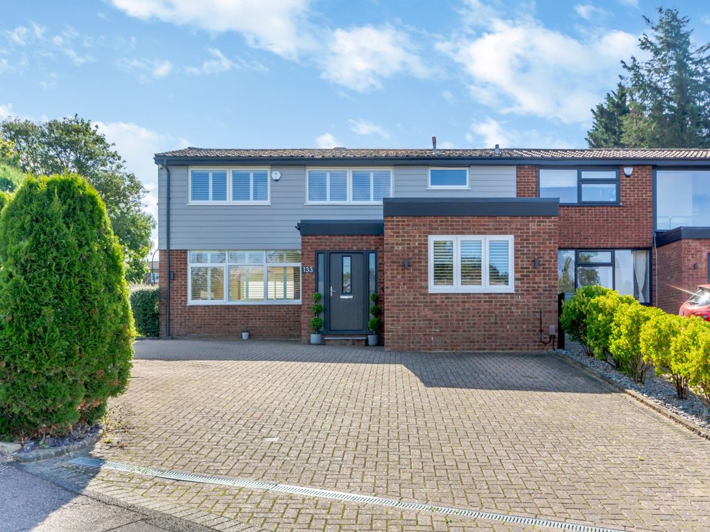4 bed semi-detached house for sale in Lincoln Park, Amersham HP7, £825,000