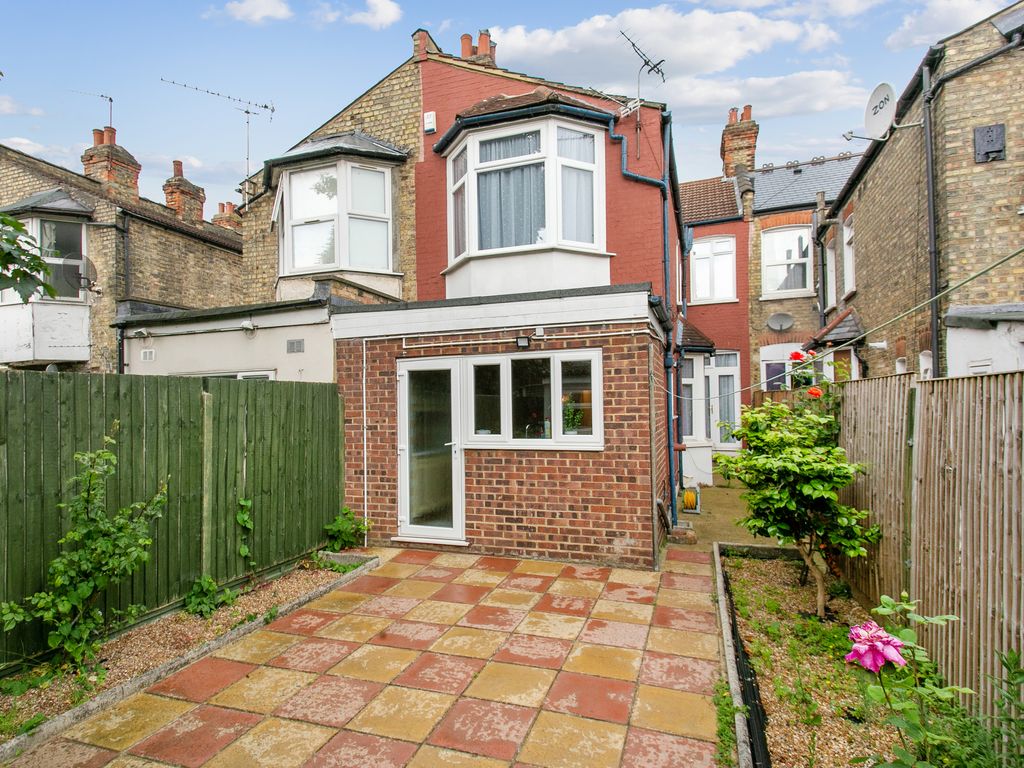 4 bed terraced house for sale in Frome Road, London N22, £750,000