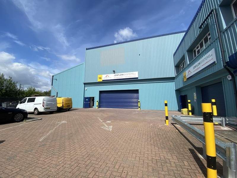 Light industrial to let in Revival Street, Bloxwich, Walsall WS3, Non quoting