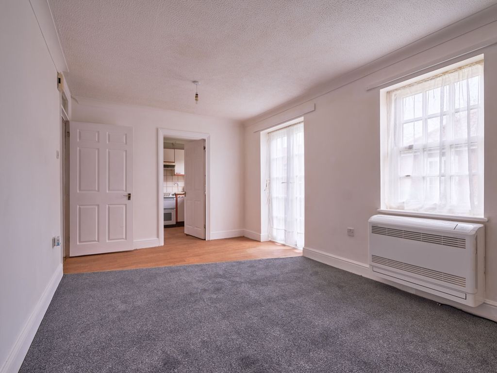 2 bed flat for sale in 1, Chapel Court, Chapel Street, Kings Lynn PE30, £115,000