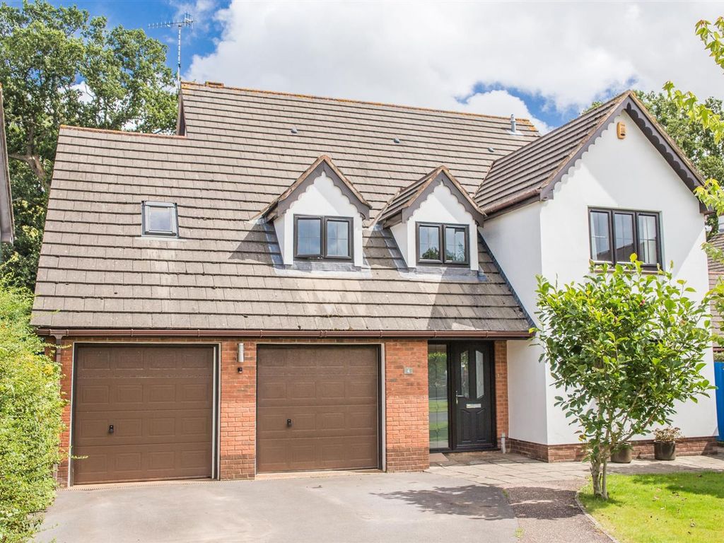 4 bed detached house for sale in Elston Meadow, Westwood, Crediton EX17, £595,000