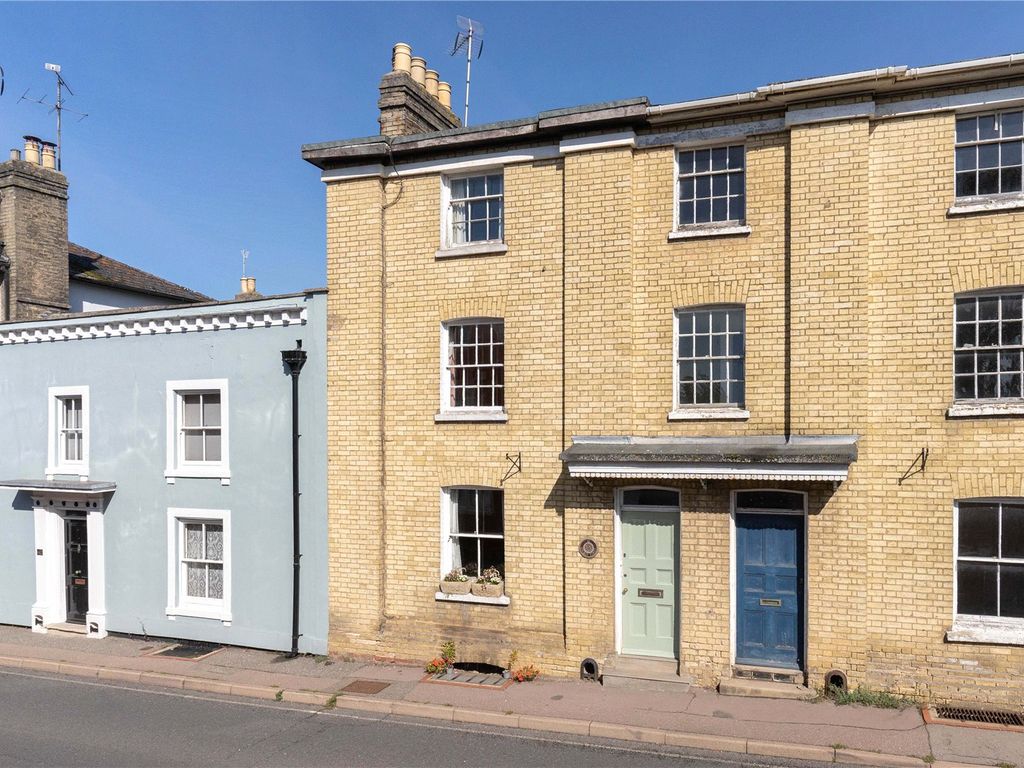 4 bed terraced house for sale in Church Street, Saffron Walden, Essex CB10, £495,000