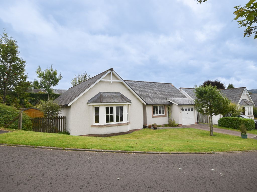 4 bed detached bungalow for sale in St. Colm Place, Pitlochry PH16, £390,000