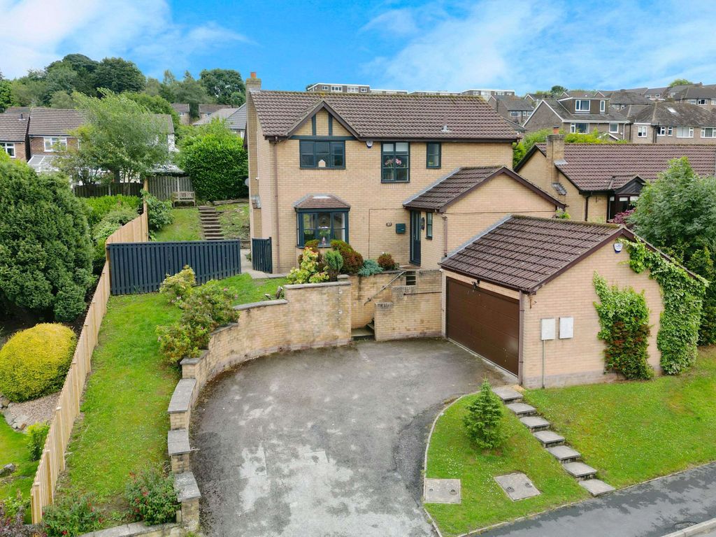 5 bed detached house for sale in Twentywell View, Bradway, Sheffield S17, £550,000