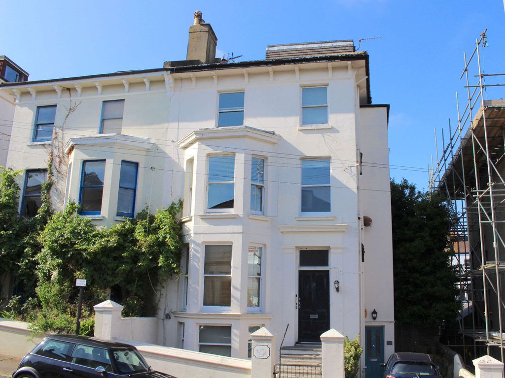 2 bed flat for sale in Flat, 3 18 York Villas, Brighton BN1, £400,000