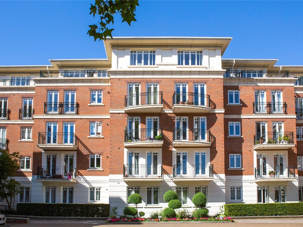 4 bed flat for sale in 26 Clevedon Road, East Twickenham TW1, £2,250,000