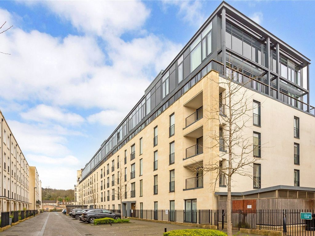2 bed flat for sale in Longmead Terrace, Bath BA2, £550,000