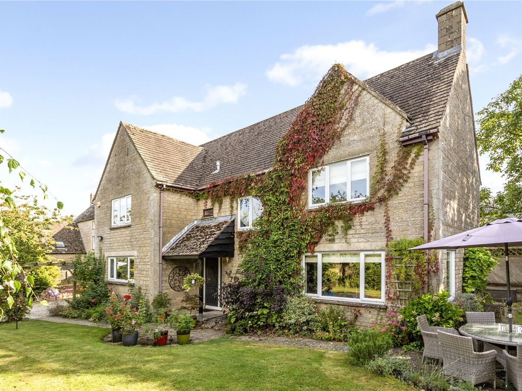 4 bed detached house for sale in Preston, Cirencester GL7, £750,000