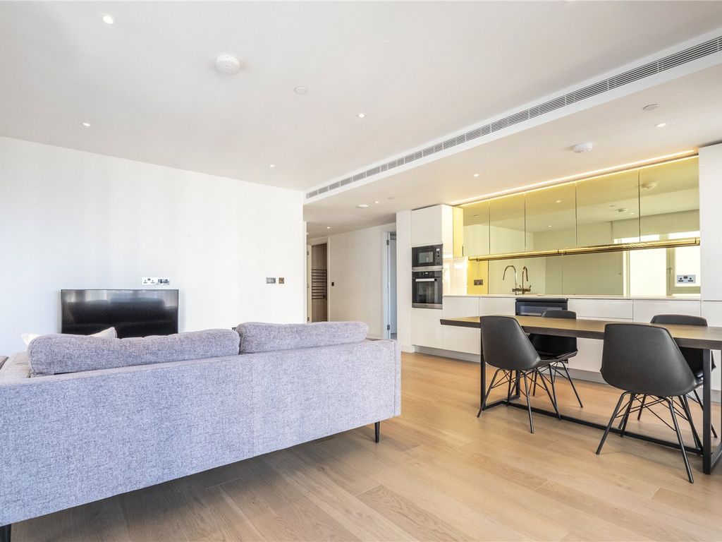 2 bed flat for sale in Fountain Park Way, London W12, £975,000